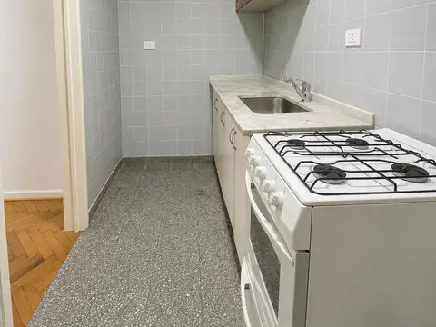 Depto Tipo Casa en Alquiler de 2 ambientes