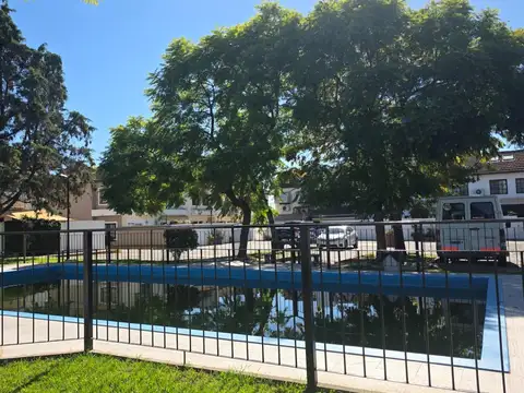 Depto Tipo Casa 3 ambientes con 2 baños
