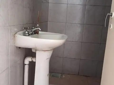 Departamento en Alquiler en Rafael Castillo, $ 350.000