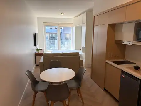 Departamento en Alquiler en Caballito Sur, $ 800.000