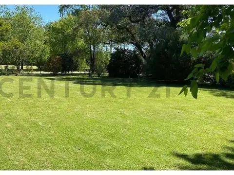 Terreno en Venta 70  mts Fondo