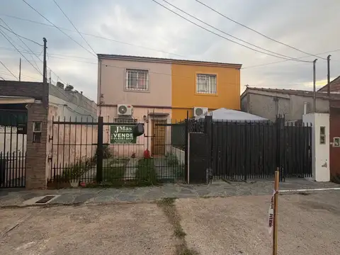 Depto Tipo Casa en Venta de 2 dormitorios