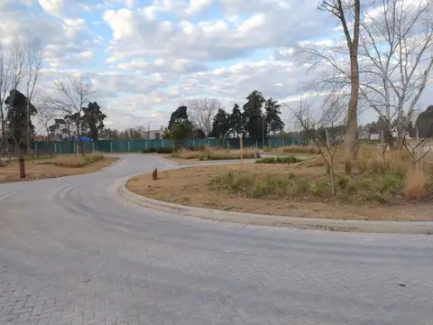 Terreno en Venta en Countries y Barrios Cerrados en Pilar, USD 320.000