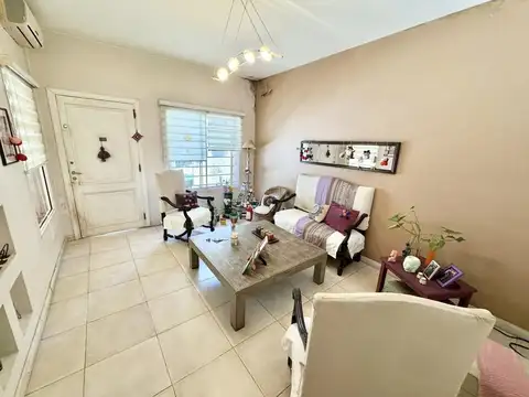 Casa en Venta en Castelar Sur, USD 160.000