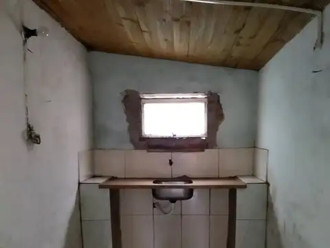 Venta Excelente Casa Barrio Zorrilla En Artigas Para Reciclar.