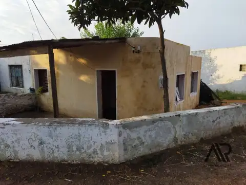 Venta Excelente Casa Barrio Zorrilla En Artigas Para Reciclar.