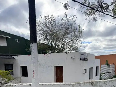 Gral. Jose Rondeau 100