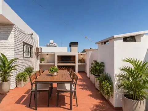 PH · En Venta · 3 Ambientes · Amplio Con Excelente Ubicación · Ramos Mejía