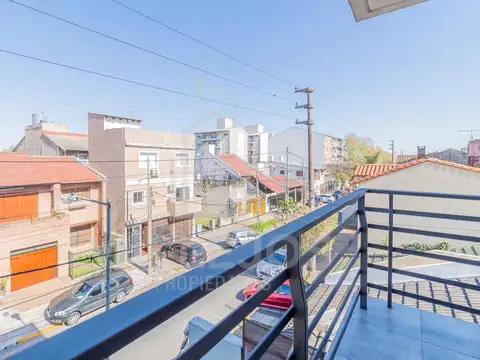11 De Septiembre 4700, Piso 1°