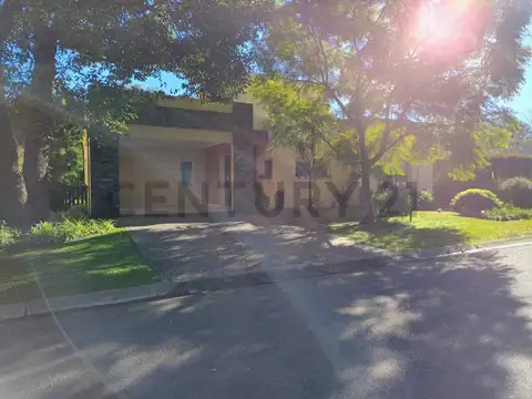 Luis de Camoens 2000, Piso 0