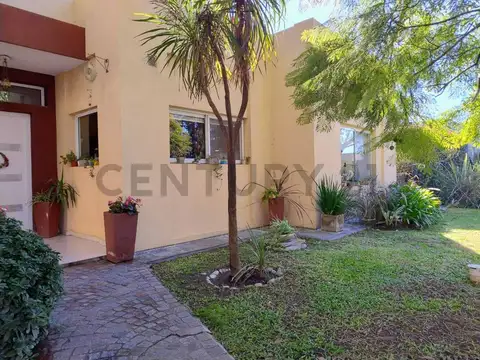 Casa en Venta en La Reja, USD 250.000