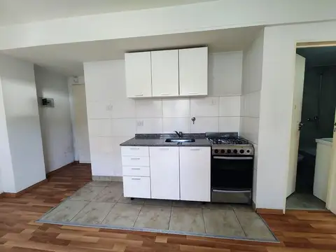 Departamento en Alquiler en Santos Lugares, $ 500.000