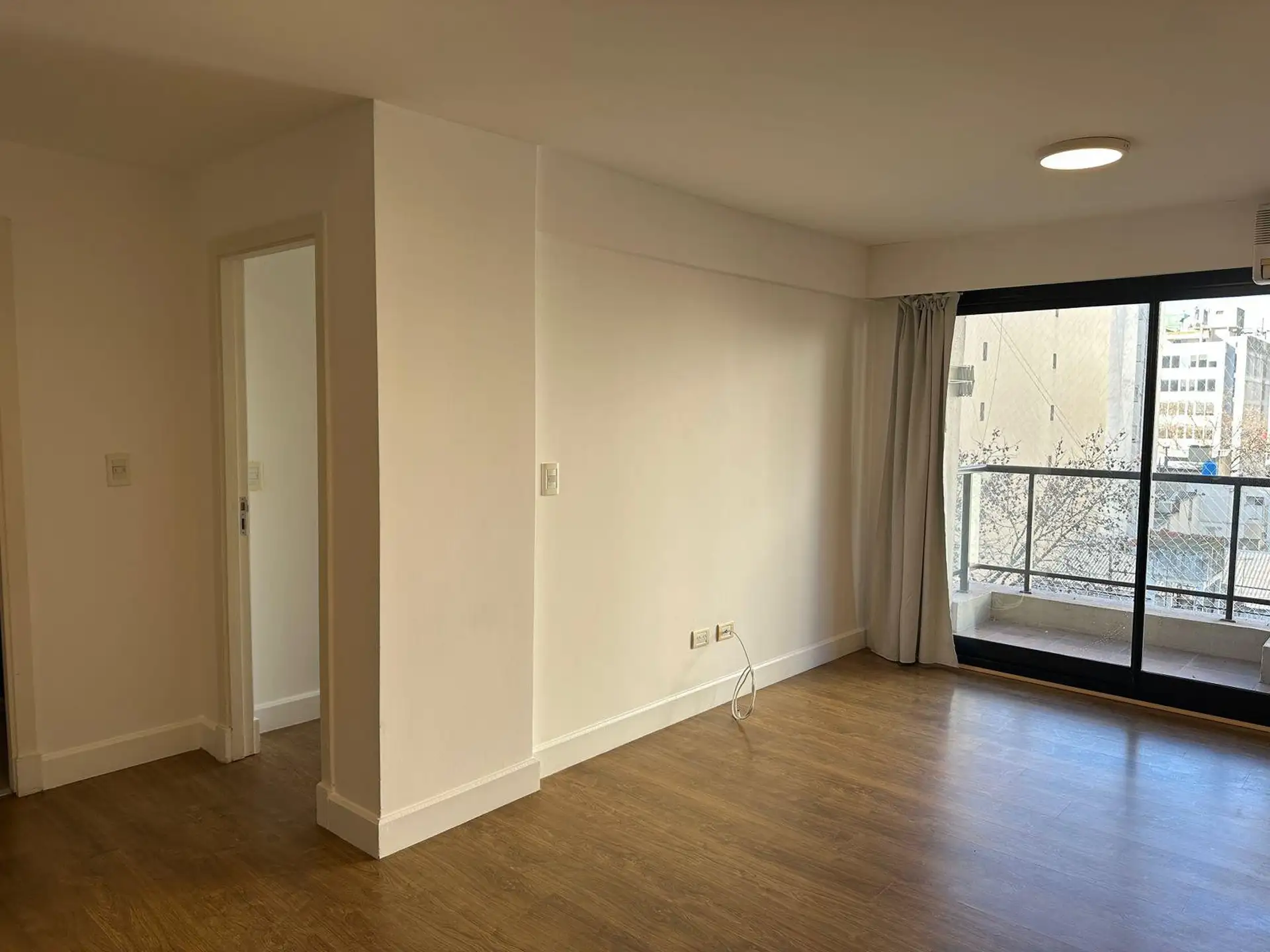 Departamento en venta 2 ambientes con cochera en Plaza Mitre