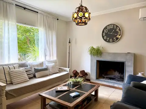 Casa en el barrio La Escondida, Rincón de Milberg