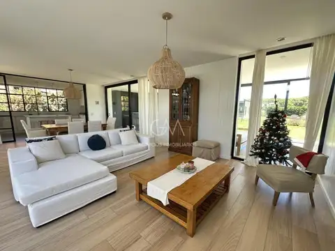 Casa en Alquiler Temporal de 3 dormitorios