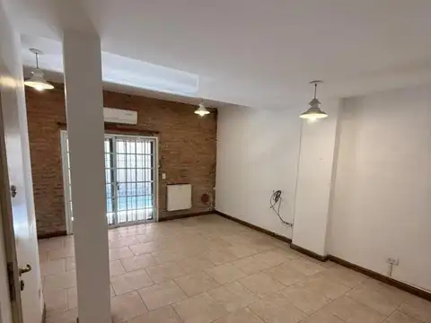 Depto Tipo Casa en Venta de 4 dormitorios