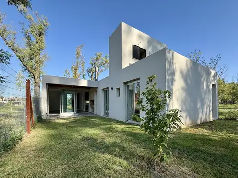 Casa en ALQUILER a estrenar Nuevo Malagueño 3 dorm