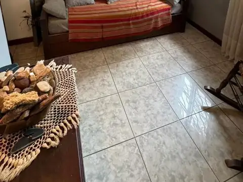 Brandsen e/ Azara y Isabel la Catolica