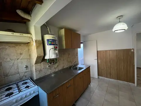 Luis maria Drago 3000, Piso PB