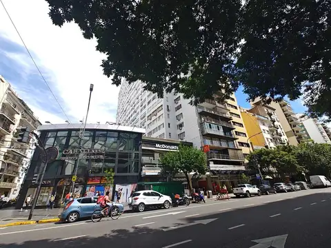 Departamento tres ambientes . Excelente ubicacion