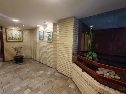 VENTA MONOAMBIENTE RECICLADO Y EQUIPADO