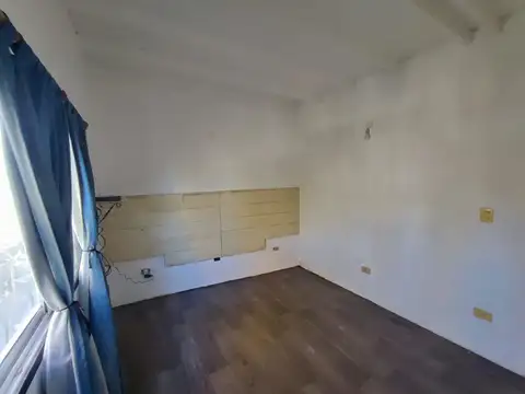 PH 3 ambientes con patio sin expensas en beccar