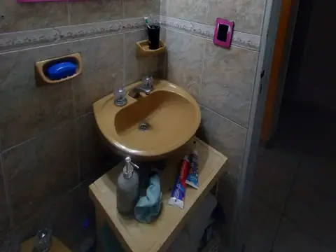 Departamento 4 ambientes con 1 baño