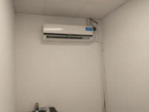 Local en Alquiler en Garin, $ 1.100.000