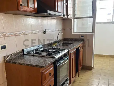 Departamento en Alquiler con 1 cocheras