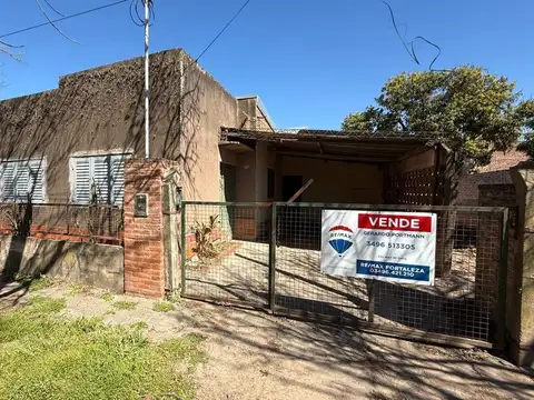 VENTA CASA TRES DORMITORIOS + TINGLADO