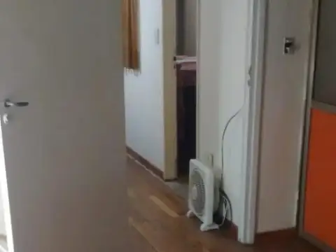 Depto Tipo Casa 4 ambientes con 1 baño