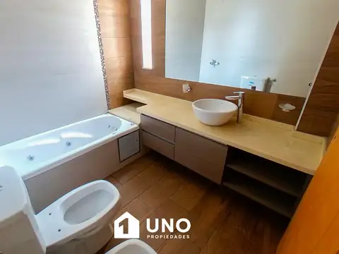 Departamento 3 ambientes con 2 baños
