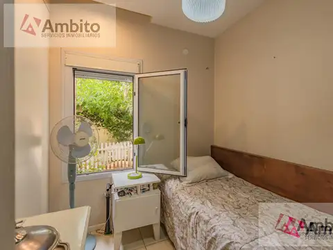Casa en Venta con 4 cocheras