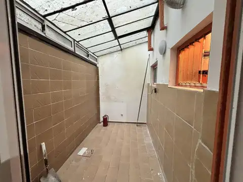 Departamento MonoAmbiente con Patio en Boedo