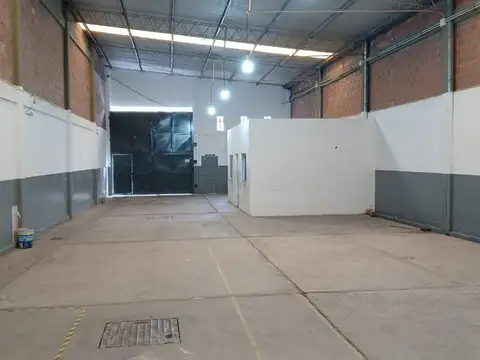 Galpon en Alquiler en Zona Este, $ 3.400.000