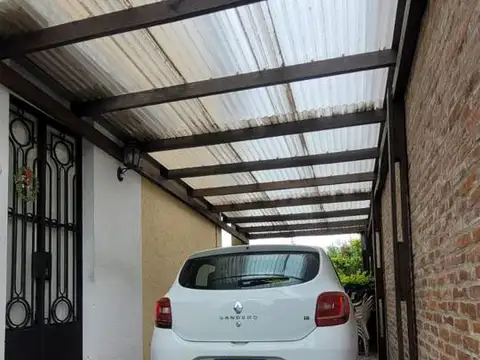Casa en  Barrio Santa Maria