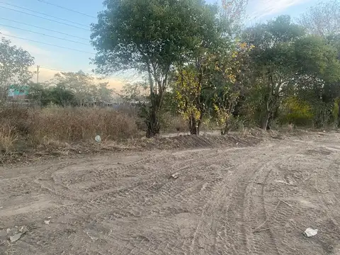 Lote en venta 2416 metros