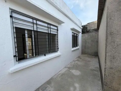 Casa en Alquiler en Villa Española , $U 25.000