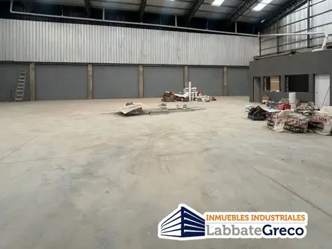 Galpon en Alquiler 10  mts Frente