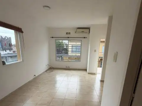 Venta Departamento en condominio con cochera en  San Miguel