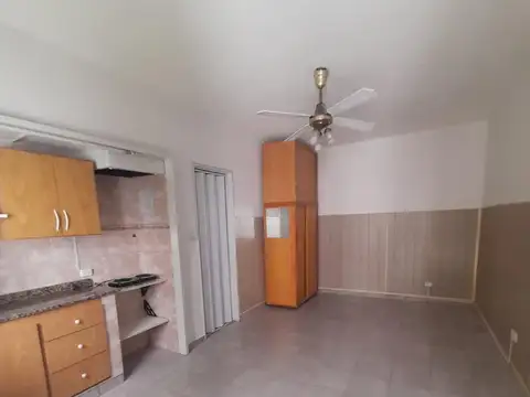 Departamento en Alquiler en Liniers, $ 350.000