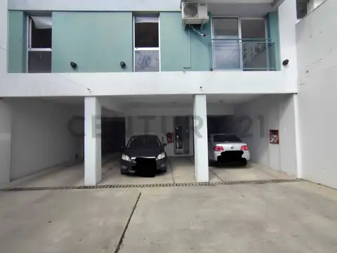 Venta de cochera en La Plata