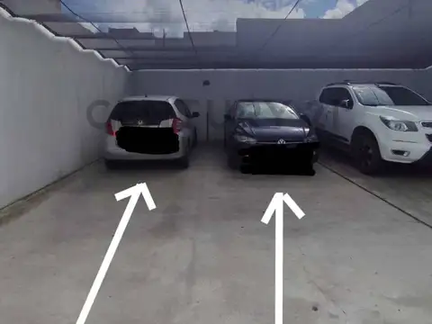 Venta de cochera en La Plata