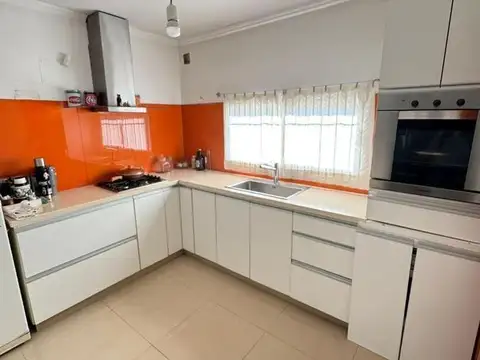 Casa en Venta en Luján, USD 75.000