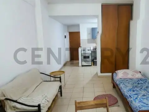 Monoambiente en casco urbano, La Plata