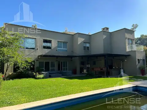 Casa en Venta de 5 dormitorios