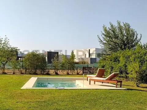 VENTA DE CASA EN LOMAS DE CITY BELL