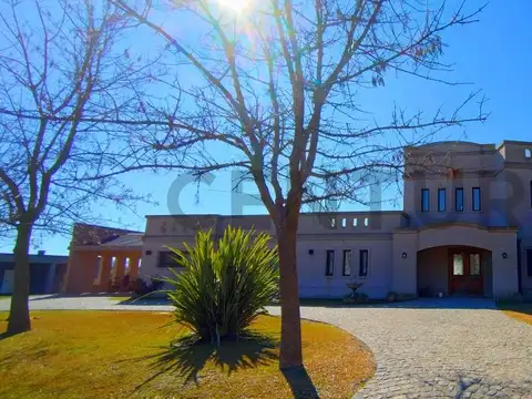 Venta lote La asuncion Club de campo interno 2000mts2