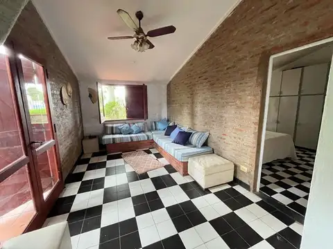 SE VENDE QUINTA EN ARROYO LEYES