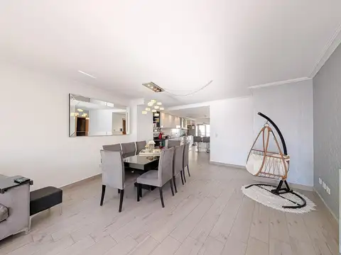 Departamento en Venta de 6 ambientes